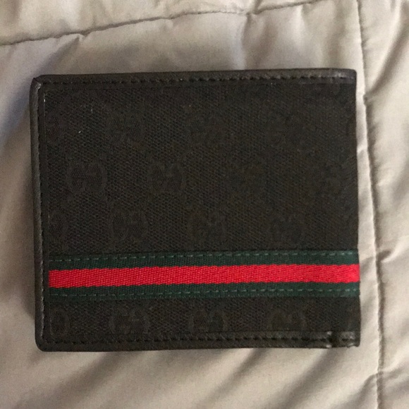real gucci wallet
